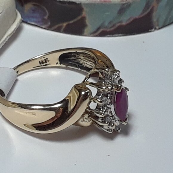 Estate .30ctw Natural Marq Ruby & Diamond 10Kt Yellow Gold S-5.25 Ring #20248 - Picture 4 of 6